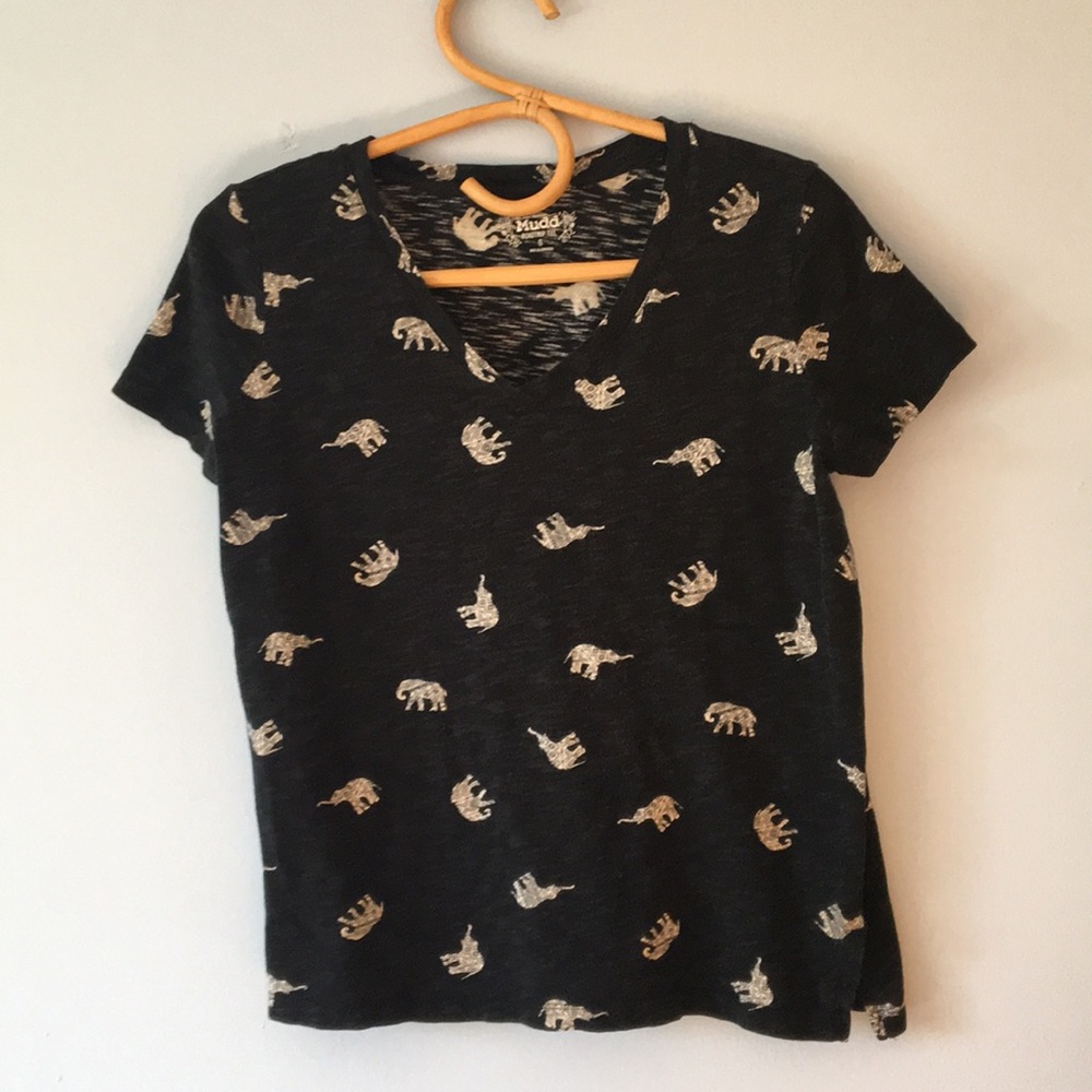 Mudd black and white elephant print top